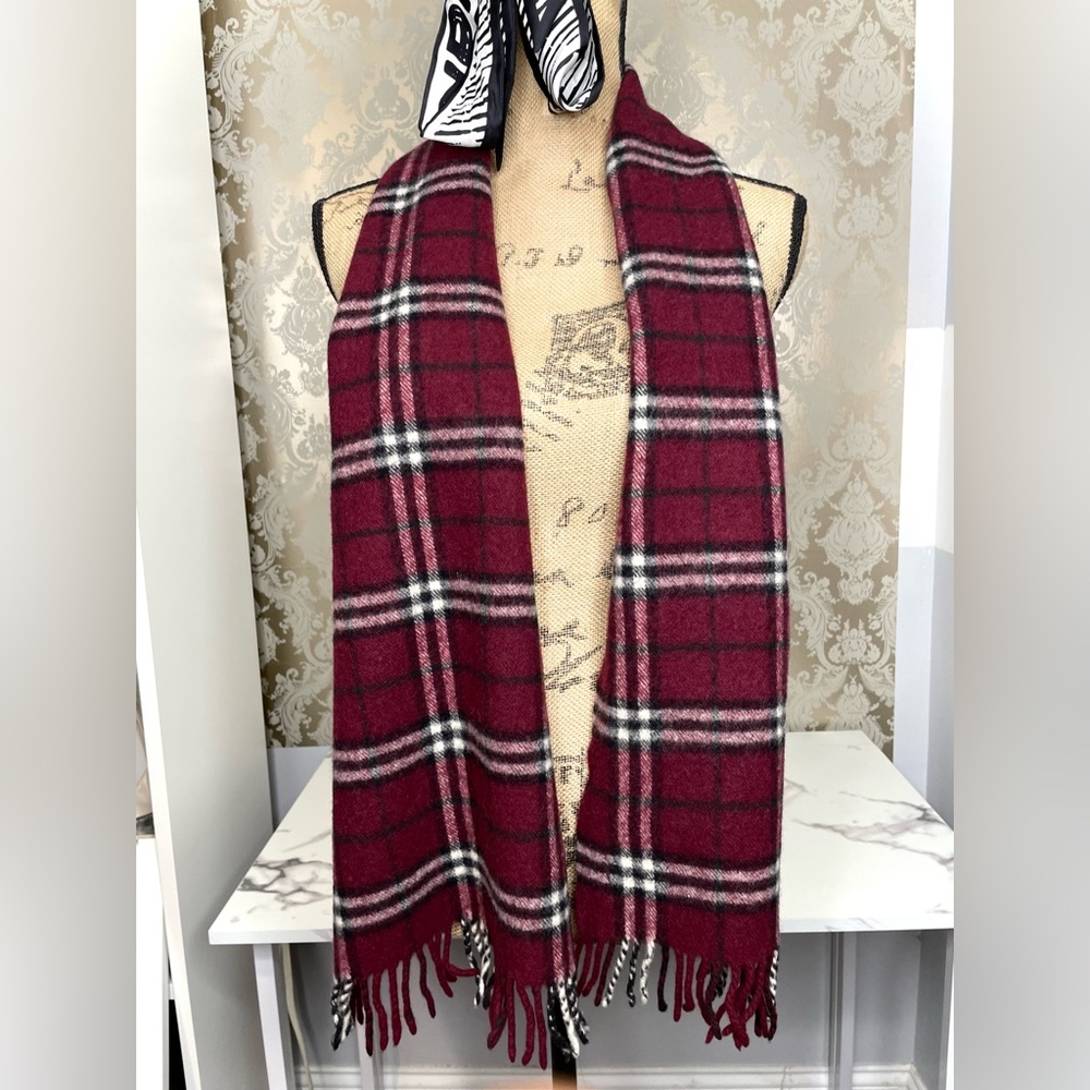 Vintage Burberry Scarf Muffler